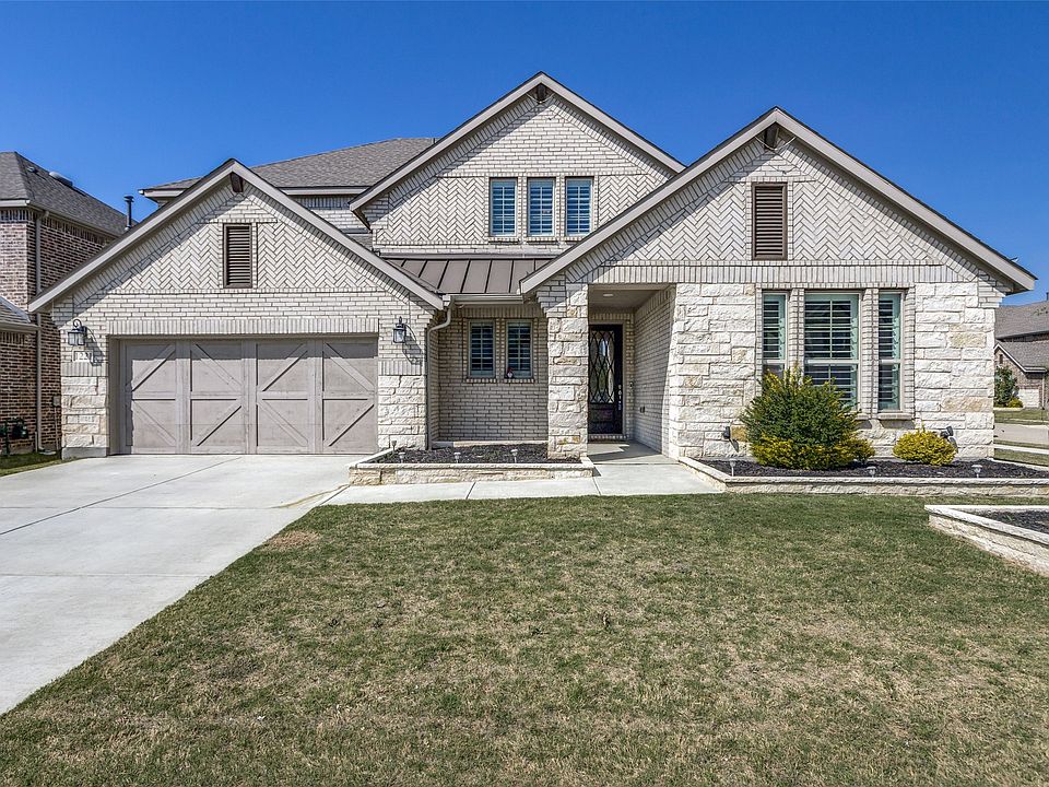 1st image of 1221 Whitewing Dove Dr