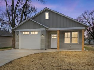 1003 Schirmeyer St, Decatur, IN 46733