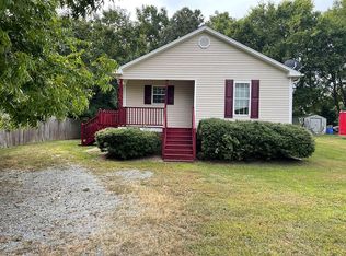 604 Wicker St, Burlington, NC 27217
