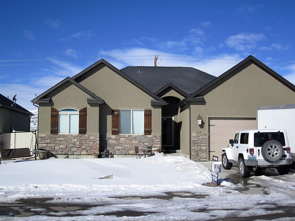 1st image of 608 Talladega Dr