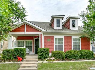 913 Hayden Ln, Aubrey, TX 76227