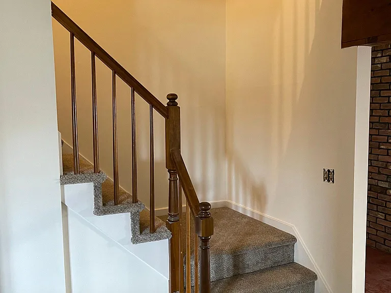 705 Summer Hill Dr — Photo 5