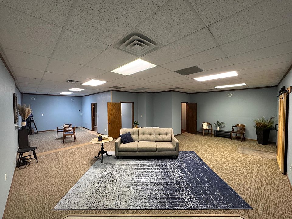 1st image of 225 5th St