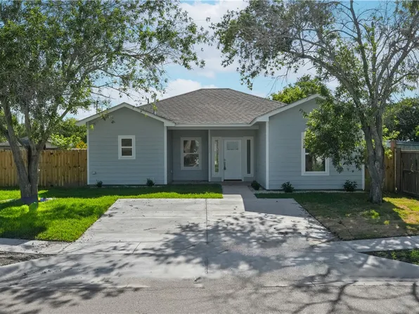 233 Shawnee St, Corpus Christi, TX 78405