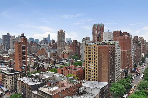 Rented by Corcoran | media 18