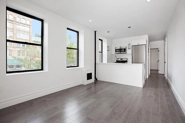 Rented by Platinum Properties | media 21