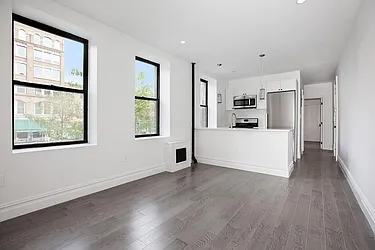 Rented by Platinum Properties