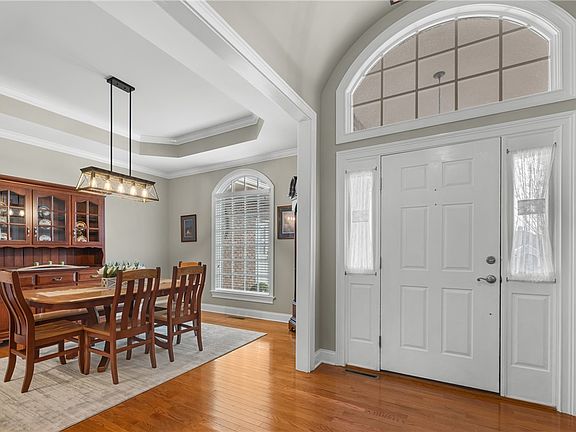 4th image of 702 Bogey Blvd