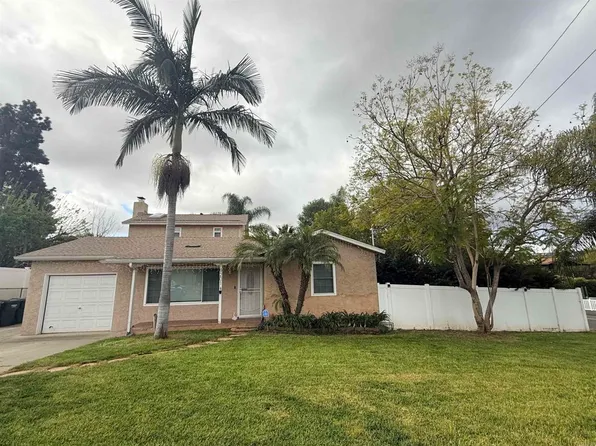 9201 Brookside Cir, Spring Valley, CA 91977