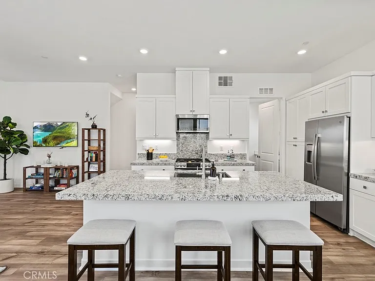 27005 Hummingbird Ln — Photo 21