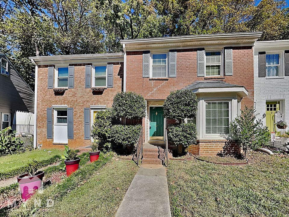 1st image of 727 Twin Brooks Ct