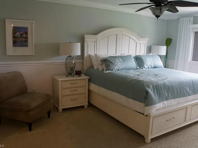 555 Park Shore Dr #B-410 — Photo 20