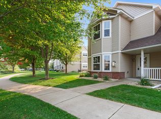 12171 Xylite St NE UNIT A, Blaine, MN 55449