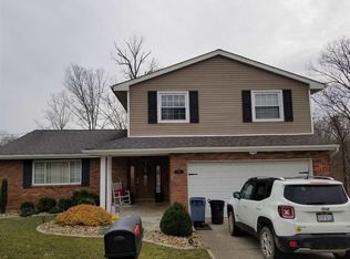 119 Forest Dr, Ona, WV 25545