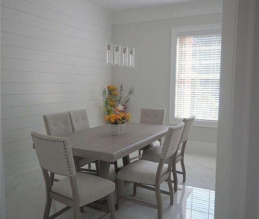 3rd image of 4229 Giverney Blvd