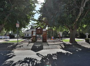 11455 Ruggiero Ave, Sylmar, CA 91342