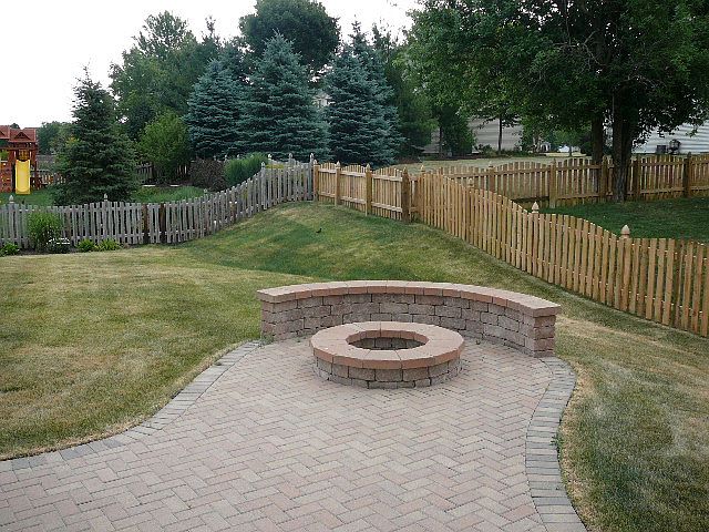 Huge Fenced In Back Yard