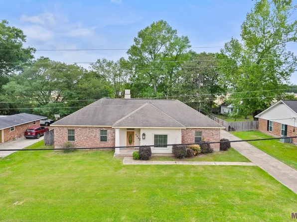 242 W Buffwood Dr, Baker, LA 70714