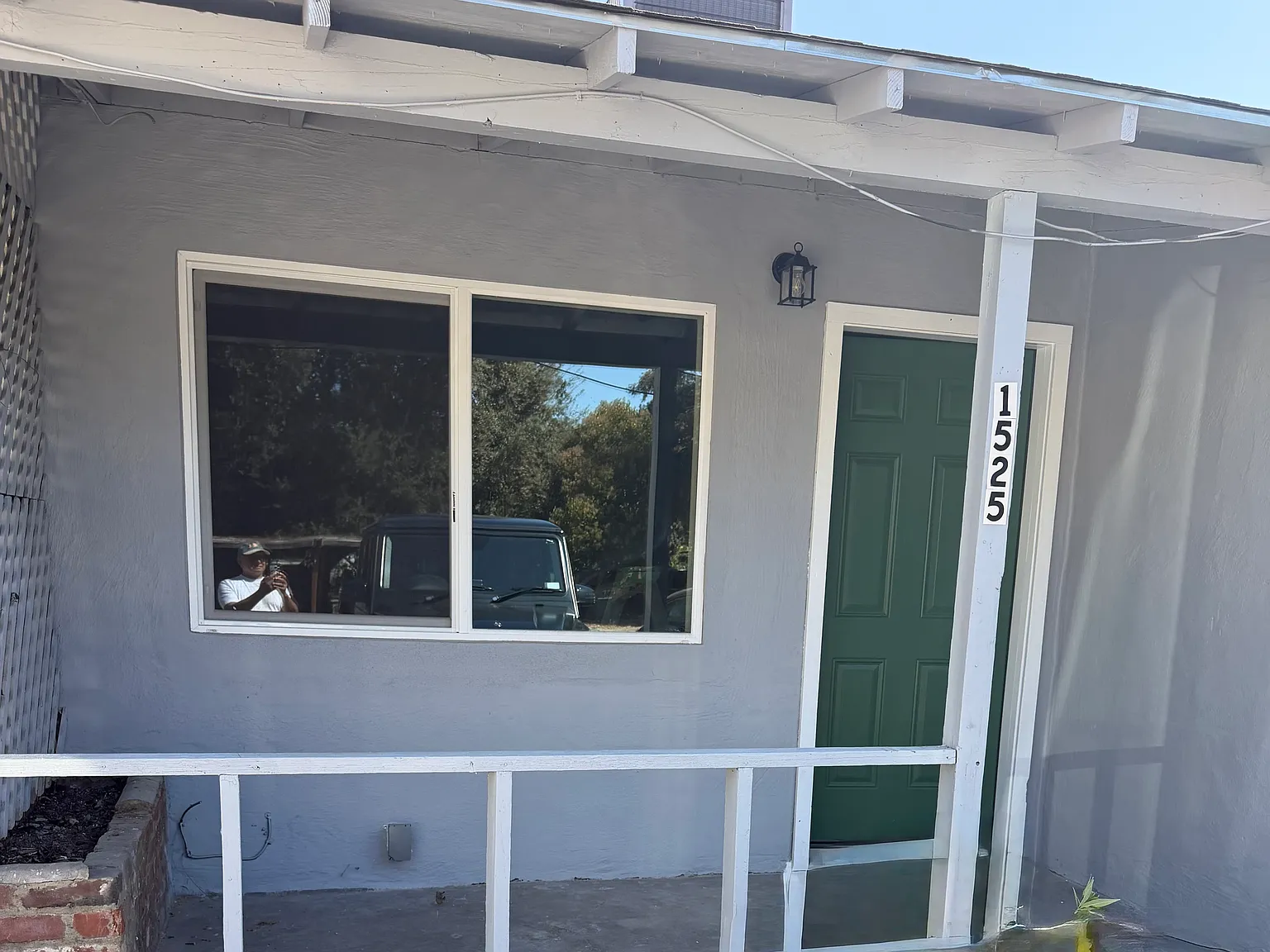2 bed, 700 sqft, $1,900 — Photo 1