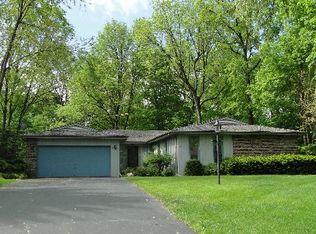 305 E Shady Dr, Palatine, IL 60067