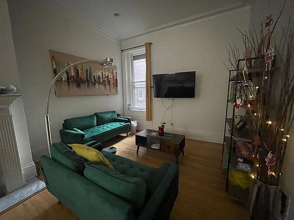 2nd image of 1715 Wallace St APT 101