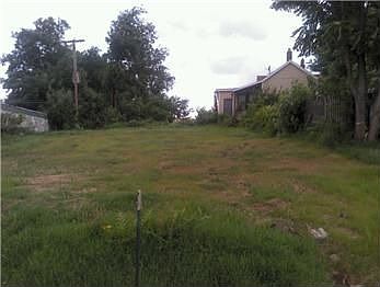 1st image of 1609 Sulphur Ave