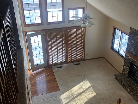 3rd image of 1522 Cottage Dr