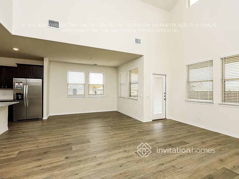 7432 Alfriston Pl — Photo 6