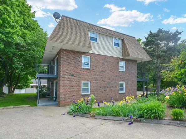 305 Mendon St #2, Uxbridge, MA 01569