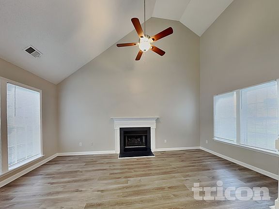3rd image of 1240 Bacardi Ct