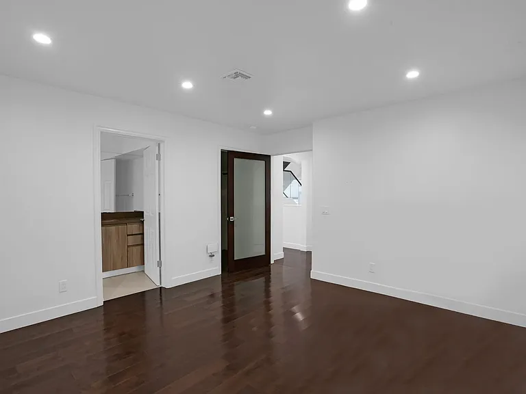 3832 Shannon Rd — Photo 23
