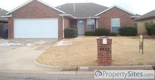 1st image of 8432 SW 37th St