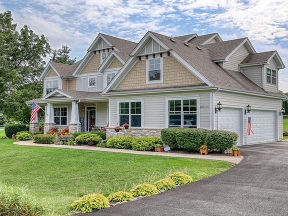 3rd image of 8N004 Brittany Ct
