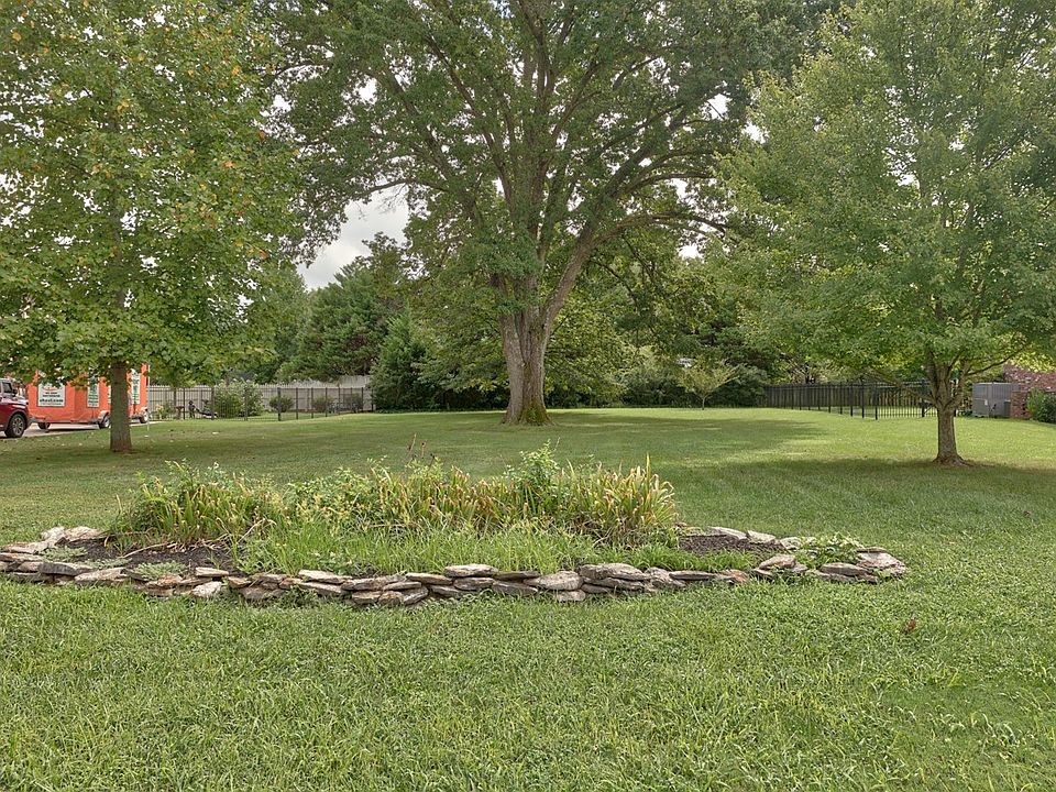 1st image of 1527 Winterberry Dr