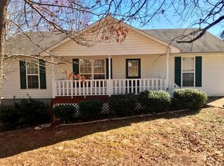 5708 Maiden Ln, Lula, GA 30554