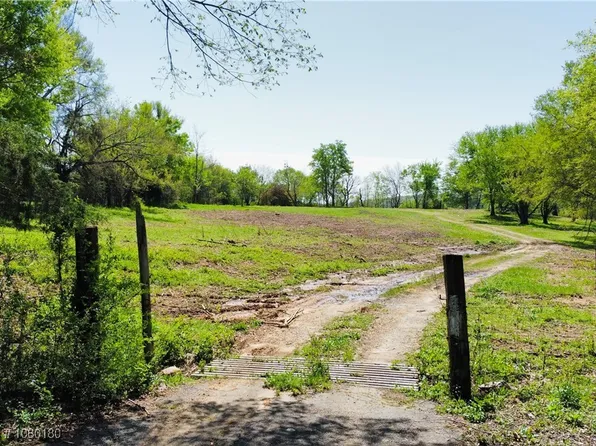 S Leflore Ave, Leflore, OK 74942