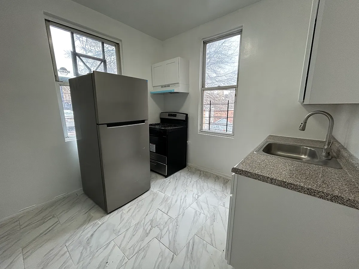 Building Photo - 1819 Palisade Pl #1