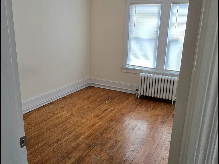 512A Scott St — Photo 5