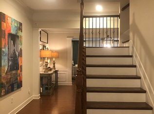 159 Barkley Ln, Sandy Springs, GA 30328