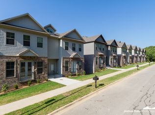 1781 W Nettleship St #30, Fayetteville, AR 72701