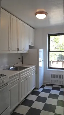 Rented by Goldfarb Properties | media 1