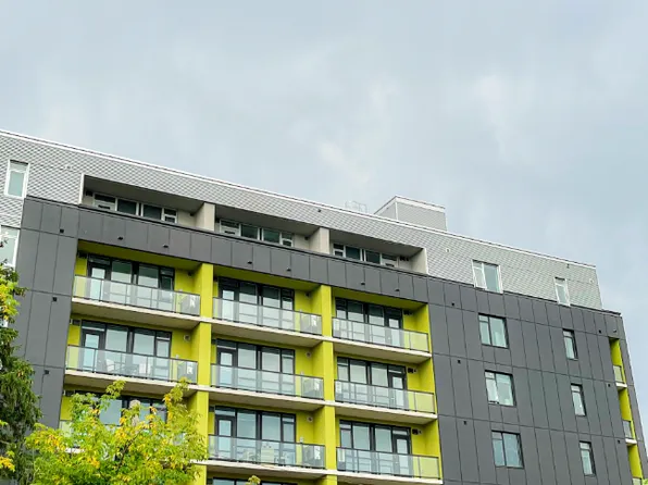 388 King St E, Kitchener, ON N2G 2L5