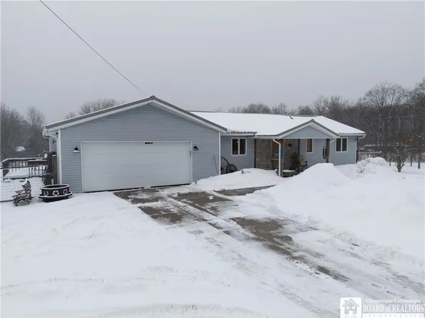 7197 Hall Rd, Cassadaga, NY 14718