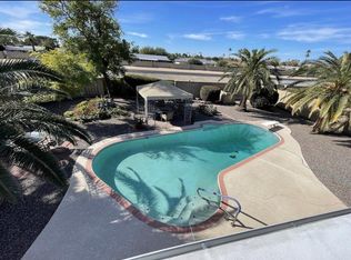 16202 N Lakeforest Dr, Sun City, AZ 85351