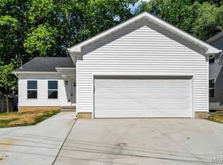 9931 S Broadway St, Saint Louis, MO 63125