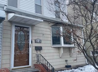62-83 60th Dr, Flushing, NY 11378