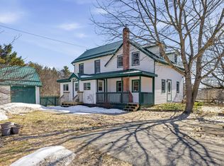 718 Jones Falls Rd, Rideau Lakes, ON K0G 1E0