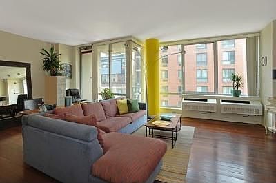 4th image of 444 W 19th St APT 601