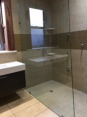 Rented by Peter Meskouris LREB | media 24