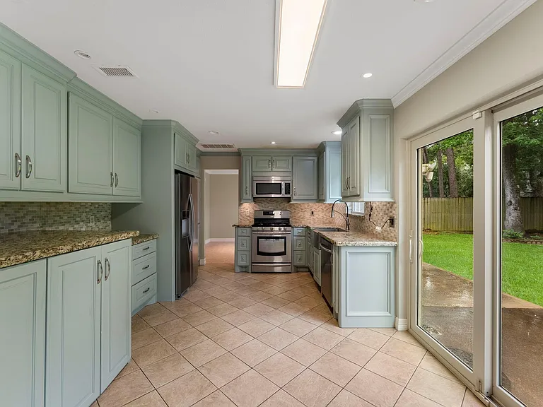 27 W Stony Bridge Ct — Photo 7